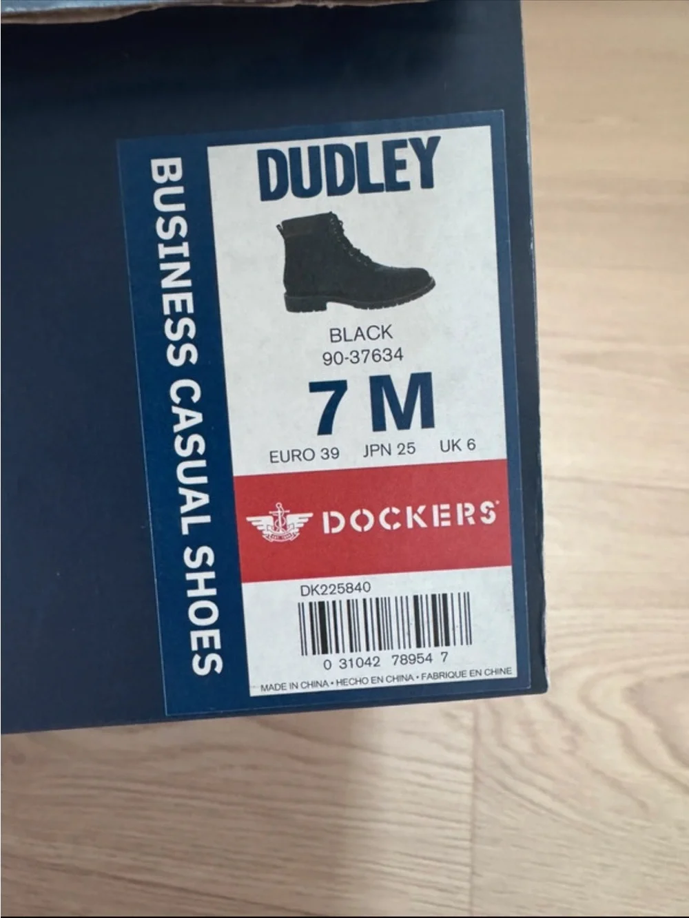 Dockers Black Lace-Up Leather Ankle Boots